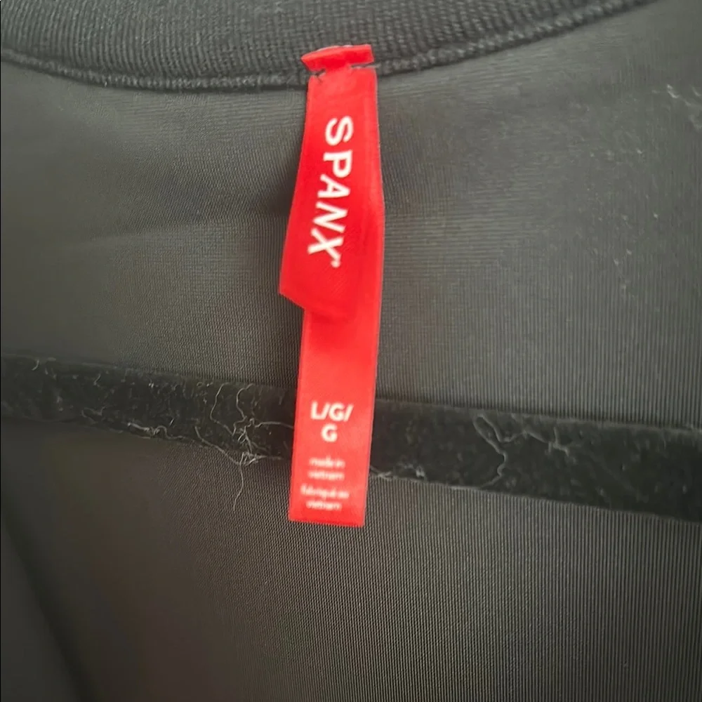 Spanx AirEssentials half-zip black velvet - Picture 9 of 13